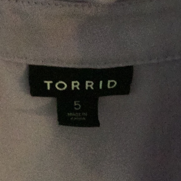 Torrid Shirt - Picture 2 of 3